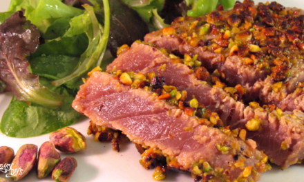 Seared tuna with pistachio crust